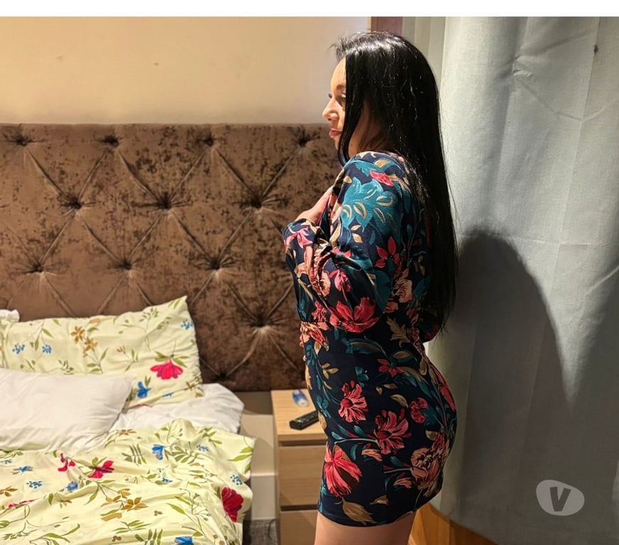 Escorts East London Redbridge - Photos for Hello, I am a massage escort, for more details call me. Kiss