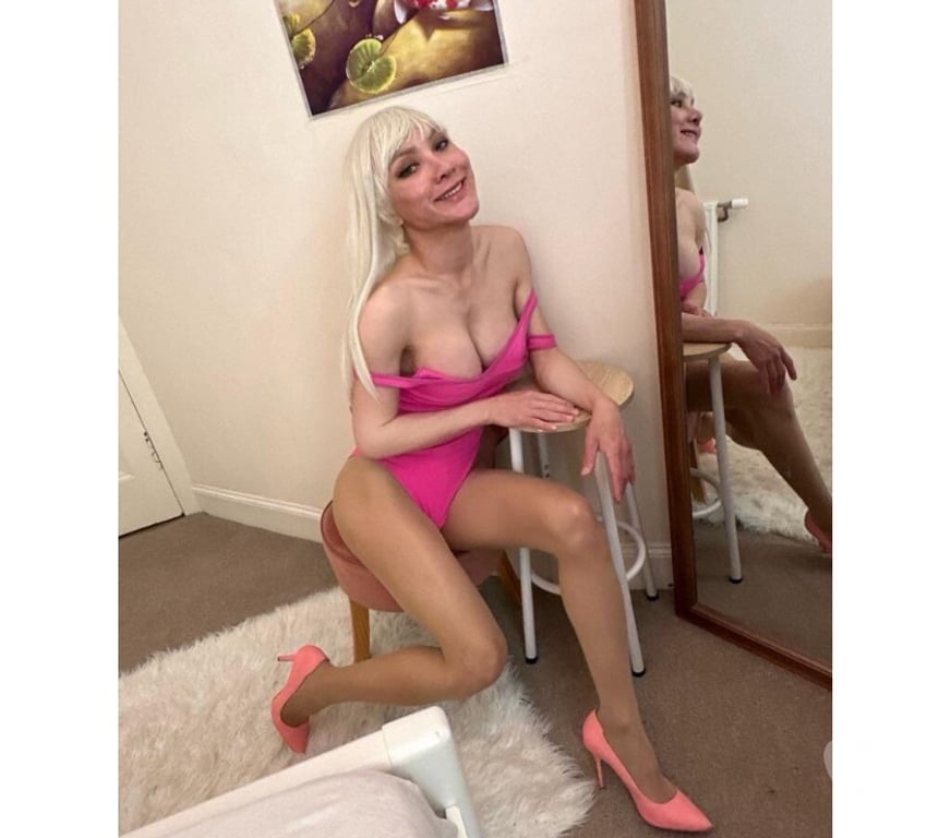 Trans Escorts Lincolnshire Lincoln - Photos for Ladyboy Ts Prada in Lincoln City Centre
