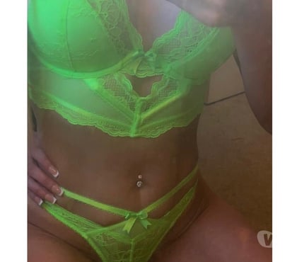 Escorts and Massages Bradford City Centre Bradford - Photos for English Girl Darcie 💕 Party Girl!