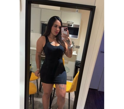  Escorts Reading Town Centre Reading - Photos for 🥂 PARTY GIRL 🥂 MAYFAIR⭐️🥳