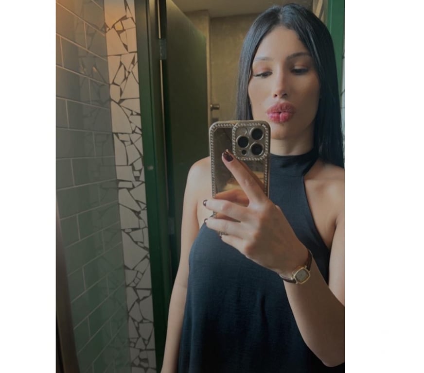 Escorts East London Gants Hill - East London - Photos for 😍BUSTY BIG BOOTY😍BRAZILIAN ❤️PARTY GIRL 😈