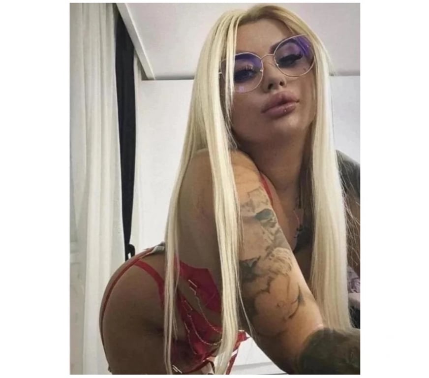 Escorts Essex Colchester - Photos for 🍓❤️Adina the sweet lovebird call me now🍓❤️💦