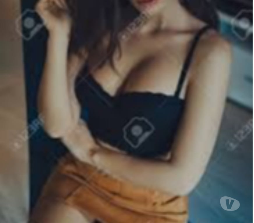 Escorts East London Crossharbour - DLR Station - East London - Photos for Ultimate EXOTIC MASSAGE- Raph 🇧🇷♥️ + Amber ♥️