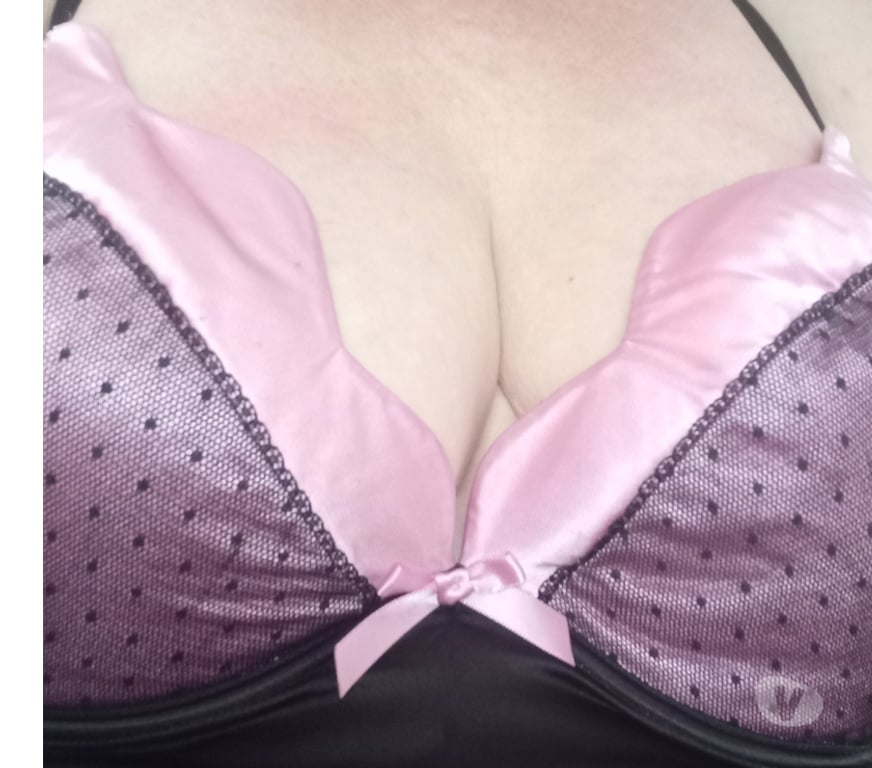 Escorts Greater Manchester Bolton - Photos for EROTIC SOPHIE MATURE