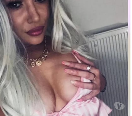 Escorts Borehamwood Hertsmere - Photos for MOLLY-MARIE 100% BRITISH escorting and massage services