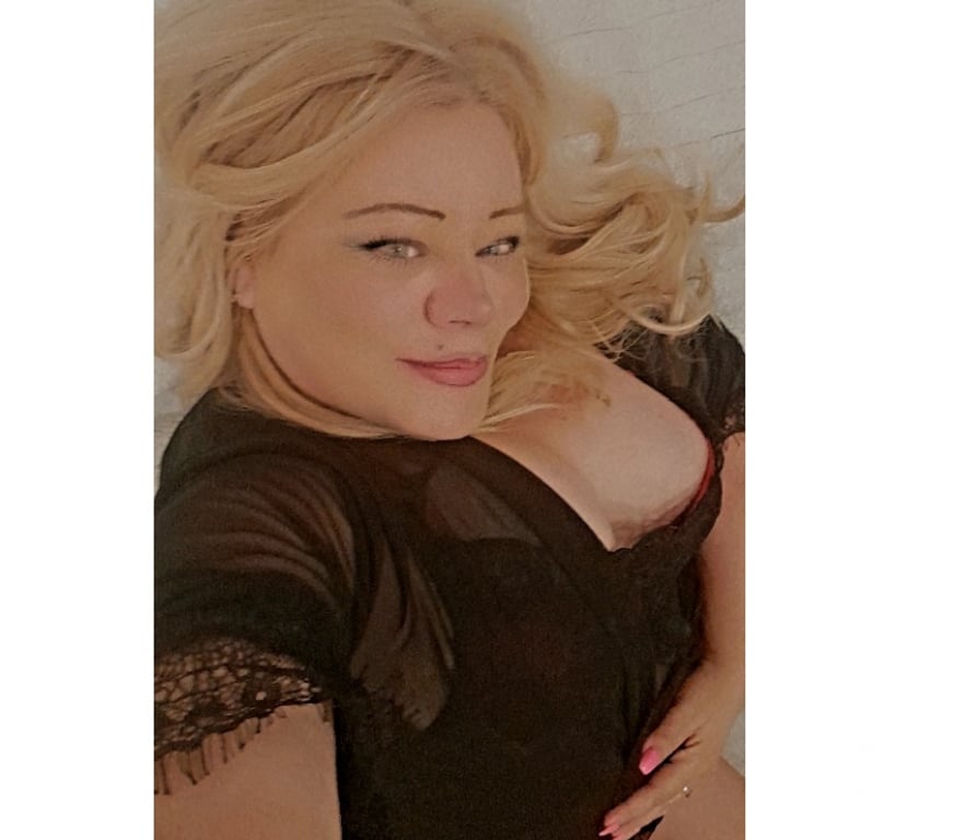 Escorts North London Edmonton - North London - Photos for Sesy Alexa party grils 💋❤️💯💥