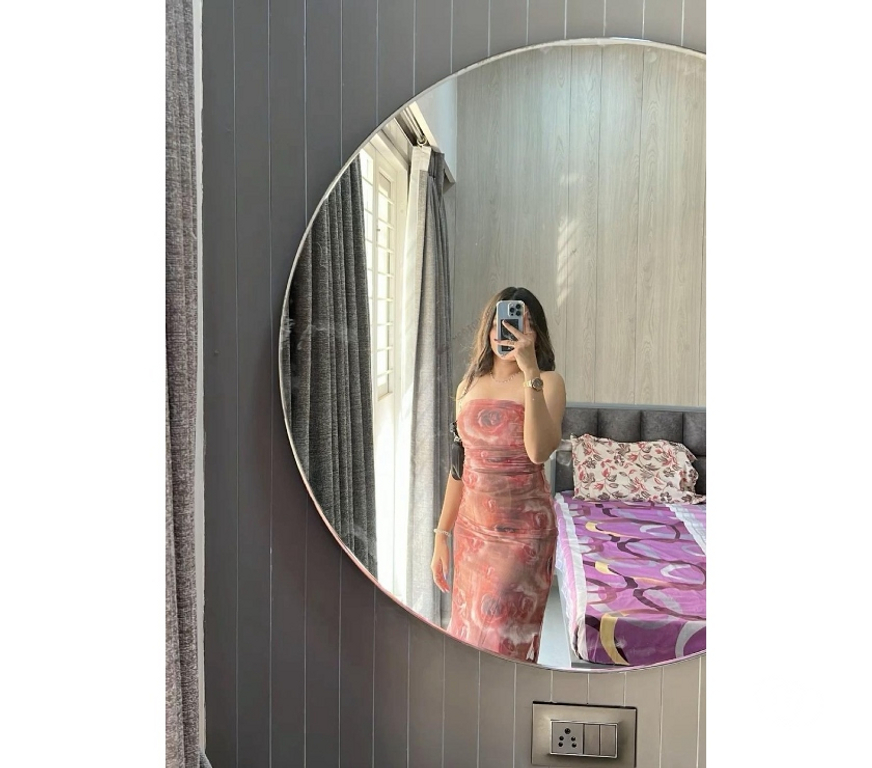 Escorts East London Newham - Photos for Mansi Indian south Girl available in town