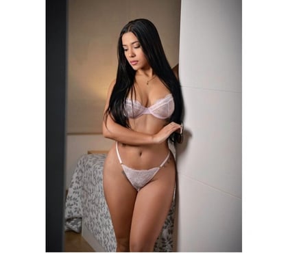 Escorts and Massages Woolwich South East London - Photos for Brazilian 🇧🇷 Juliana Party Girl💯% real pics
