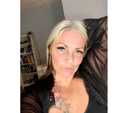  Escorts Fence Pendle - Photos for RIVER THE ORIGINAL ULTIMATE MILF ALL OVER HER FACE