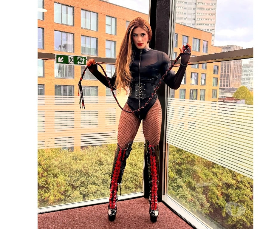 Trans Escorts Cardiff Blackweir - Cardiff - Photos for Katrynna Fire Top MISTRESS A LOT MILK🍆💦Partygirl🎉