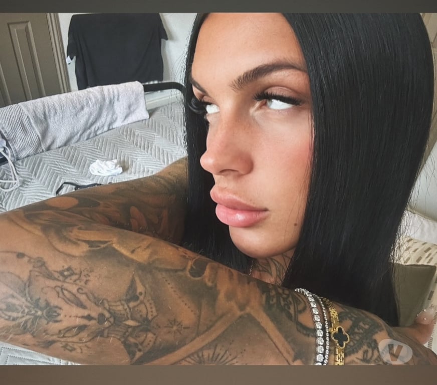 Trans Escorts West Yorkshire Leeds - Photos for British trans jasmine 🍆👄