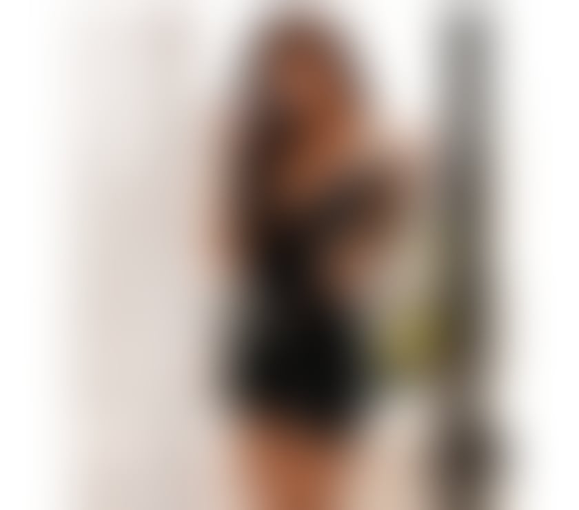 Escorts and Massages Leeds City Centre Leeds - Photos for Laura Model Brazilian 🇧🇷💕