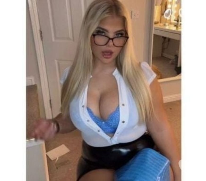 Escorts Lincolnshire Lincoln - Photos for NEW ISABELLA❤️ PARTY GIRL💯 BIG ASS🍑👄NEW