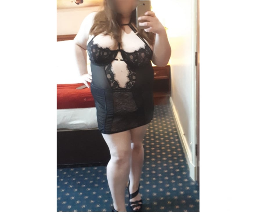 Escorts Hampshire Basingstoke and Deane - Photos for Suzi_Bush Blonde BBW Natural