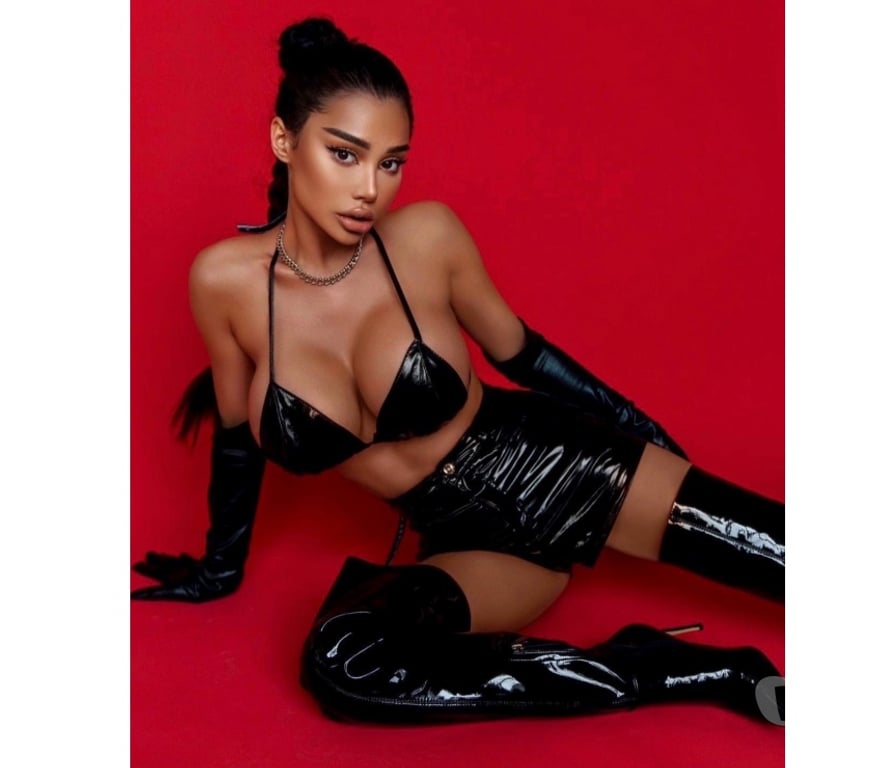 Escorts South East London Bromley - Photos for Lara liked ❤️🔥🎉💦