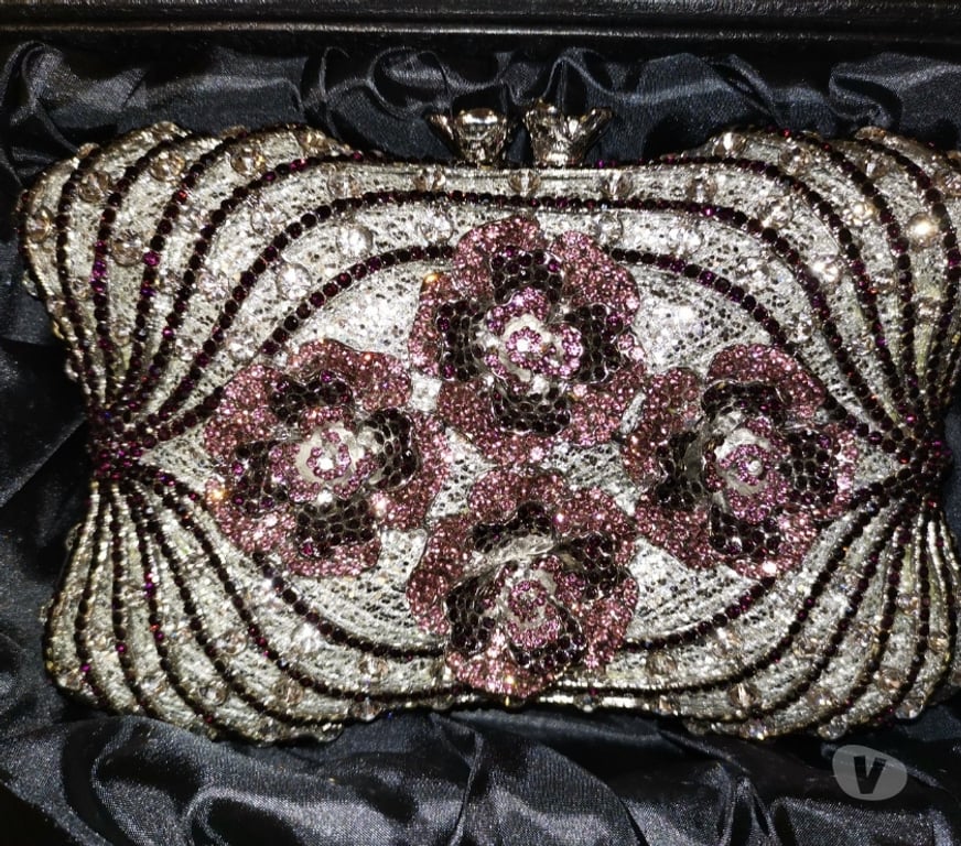 hand made dresses West Yorkshire Kirklees - Photos for WEDDING CLUTCH BAGS
