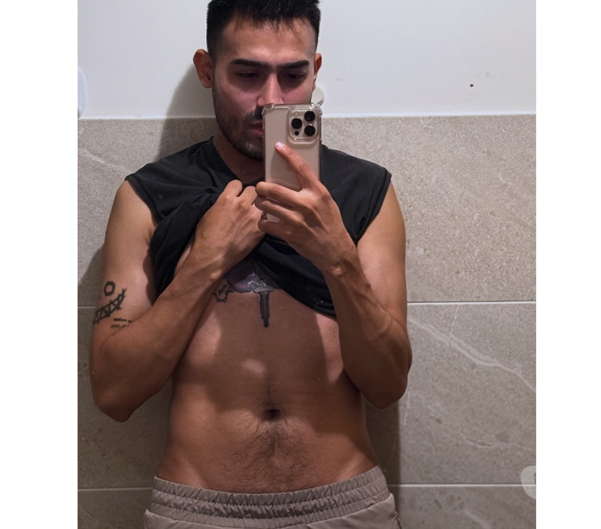 Gay massage Essex Chelmsford - Photos for Colombian boy 💆🇨🇴