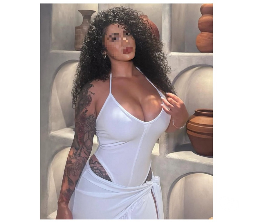 Escorts East London Redbridge - Photos for 🧨🔥HOT LATIN GIRL🔥🧨