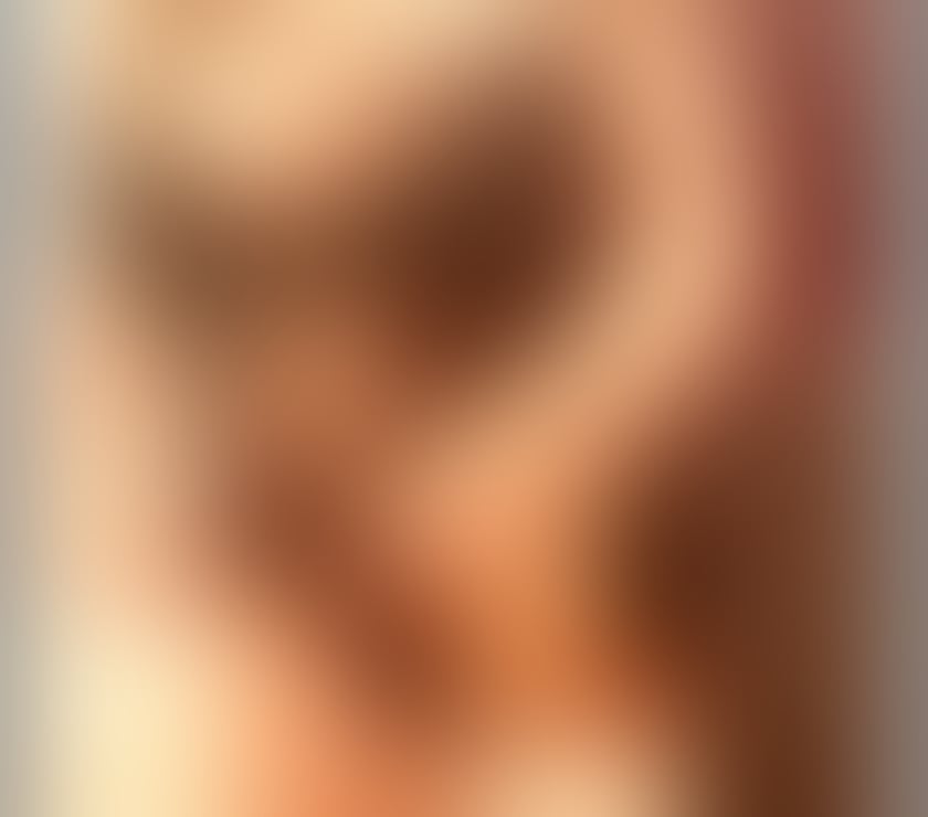 Escorts Staffordshire South Staffordshire - Photos for Sexy Emma big Boobs