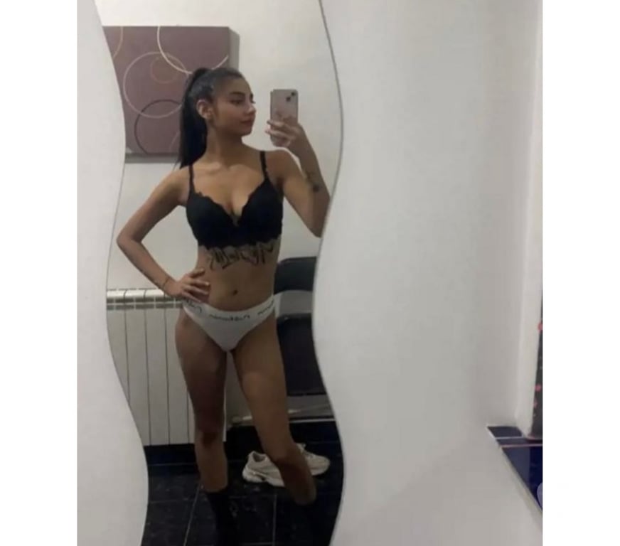 Escorts Kent Dartford - Photos for REBca 🌹 SEXY BRUNETTE ✅ PARTY GIRL NEW IN TOWN