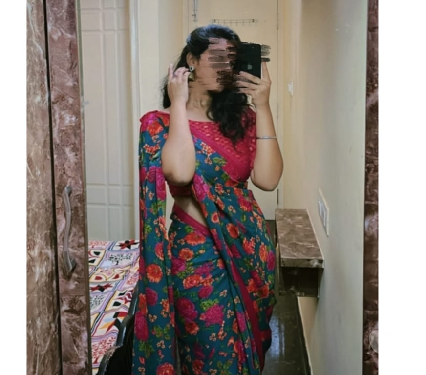 Escorts East London Canary Wharf - East London - Photos for DIVYA INDIAN TAMIL GIRL NEW TO TOWN