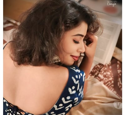 Escorts Gants Hill East London - Photos for Meet Anju — a naturally beautiful South Indian girl