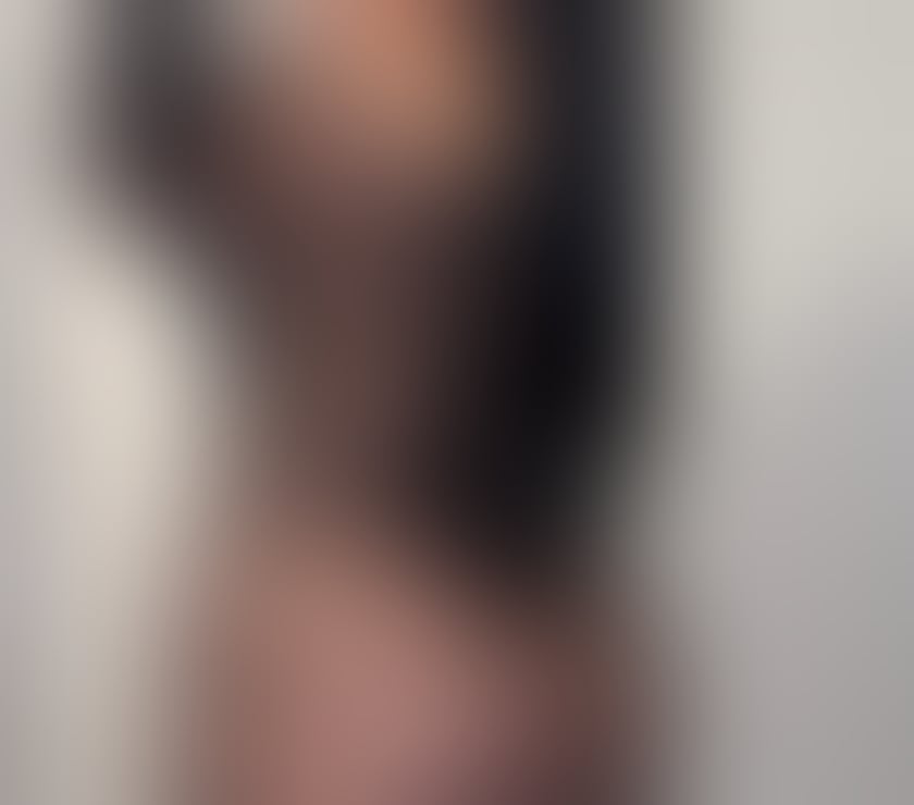 Escorts Hampshire Southampton - Photos for Hi new 2 girls incoll-Outcoll party 24h🅿️👄🥂🥂