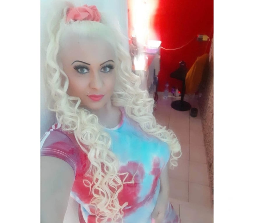 Escorts East London Havering - Photos for Amanda Horny Milf big natural boob's gfe ❤️ kissing