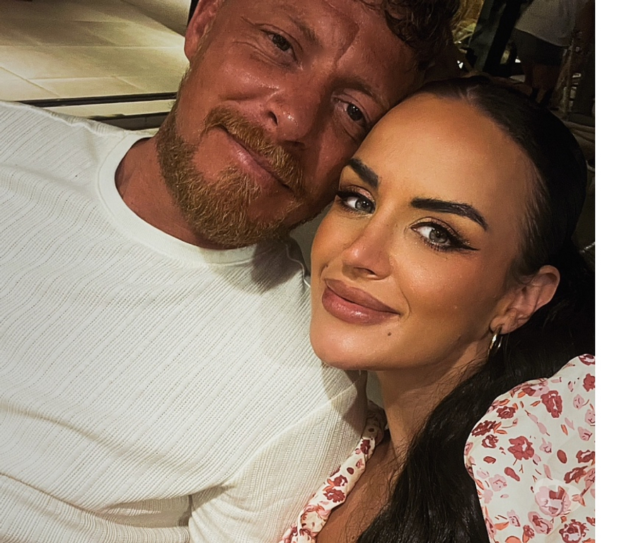 Adult Entertainment Central London London Bridge Station - Central London - Photos for Alan and Lana - Couple - 07822034370