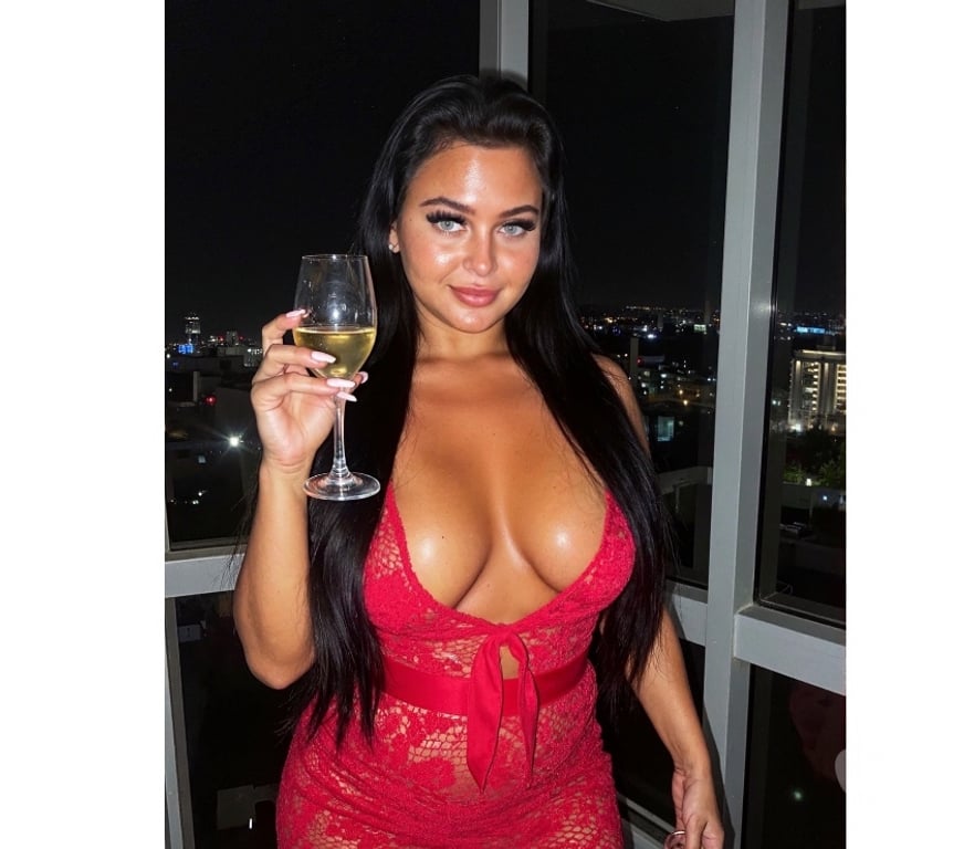 Escorts East London Canary Wharf - East London - Photos for BRITISH PAWG LILIANA ROSE