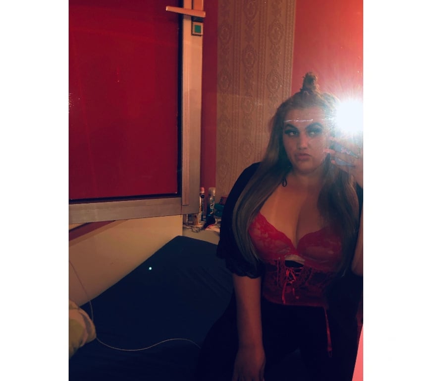 Escorts East London Canning Town - East London - Photos for TRANS AMELIA FAT ASS JUICY MACHINE 🍑🍑🤪