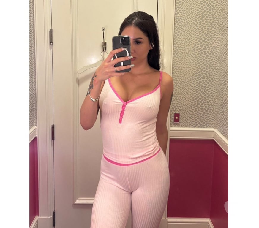Escorts East London Canary Wharf - East London - Photos for ❤️‍🔥ste baby girl, the real Brazilian model