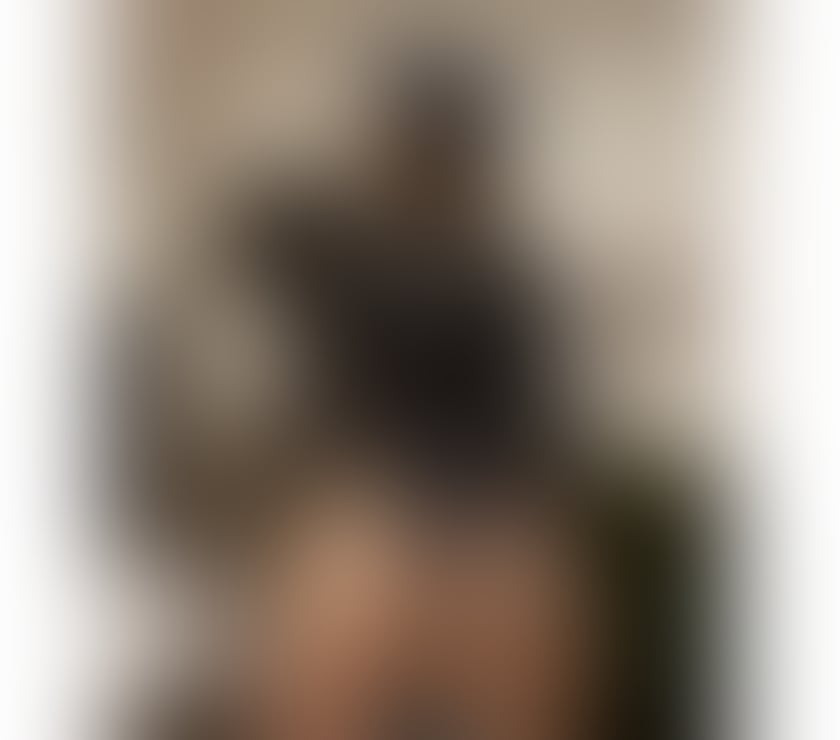 Escorts Gloucestershire Cheltenham - Photos for PETIT SWEET COLOMBIAN HANNAH. THE QUEEN OF FETICH