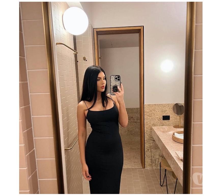 Escorts East London Canary Wharf - East London - Photos for 🔥SUZICH - SWEET | HONEY 😈 PARTY 🥳