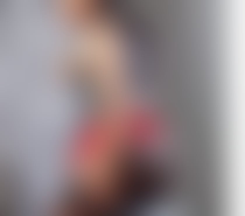 Escorts Essex Southend-on-Sea - Photos for Naughty Colombian transsexual completes huge endowment