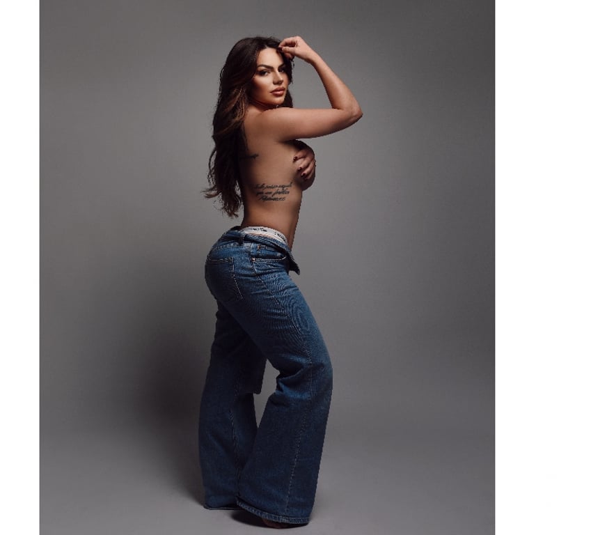 Escorts Nottinghamshire Nottingham - Photos for Julianna perfect Body
