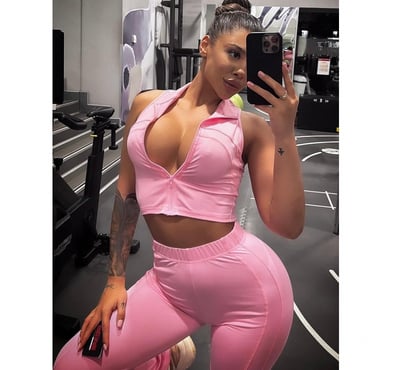  Escorts Hammersmith West London - Photos for Only Outcall❤️Party Girl🌸Best Services❤️Best OWO