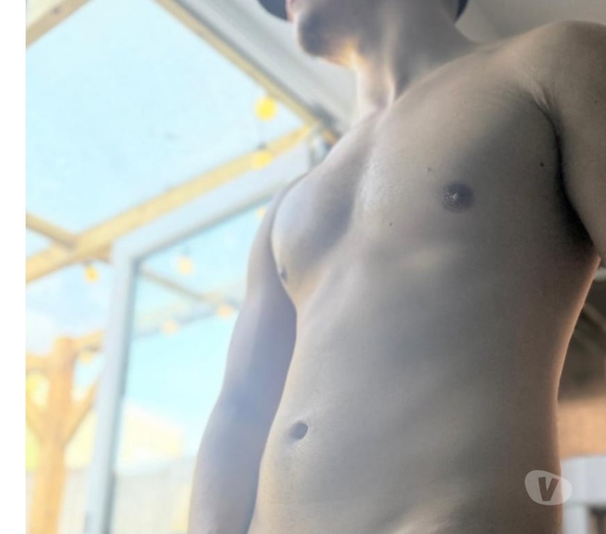 Gay massage West Midlands Birmingham - Photos for Twink Hunk looking to please π