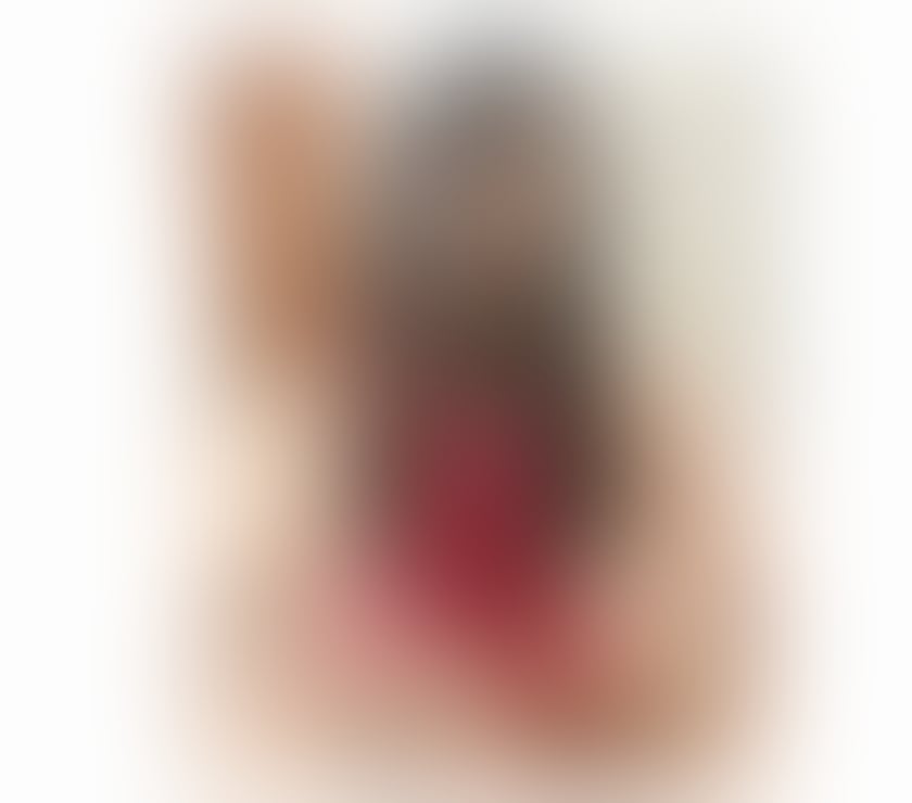 Clara Thai Ladyboy sexy Erotic massage b2b Relaxation