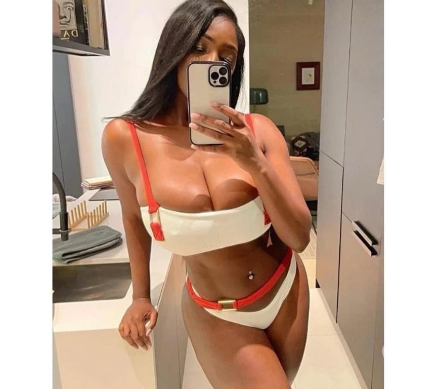 Escorts Slough Slough Town Centre - Slough - Photos for Laura🔝 high class🔞party🎉💯REAL🔝no rush