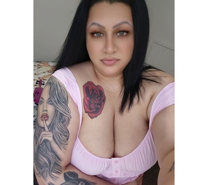 Escorts Harrow Town Centre Harrow - Photos for MELODY HUNGARIAN CHUBBY GIRL ORIGINAL PIC💯%