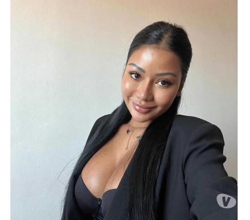 Escorts South West London Sutton - Photos for Leah - filipino girl 🌹