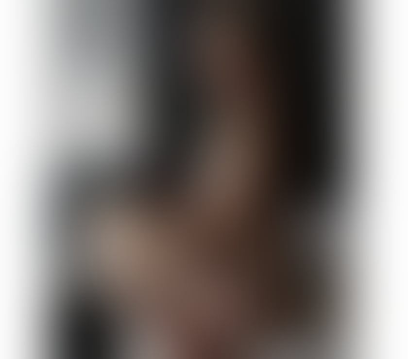 Escorts South East London Croydon - Photos for Claire beatifull Milf is back.