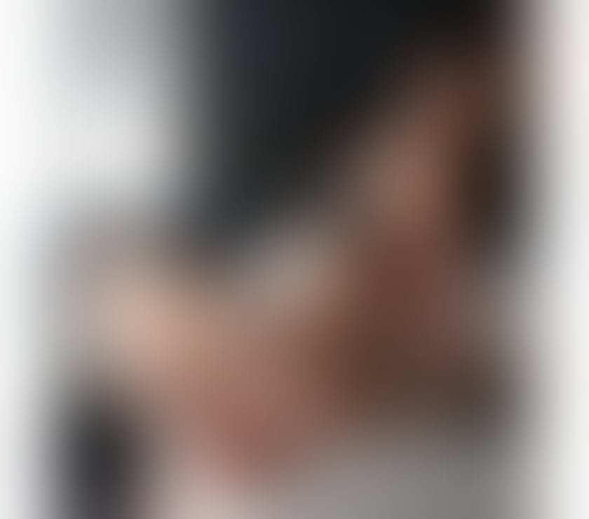 Escorts South East London Croydon - Photos for Claire beatifull Milf is back.