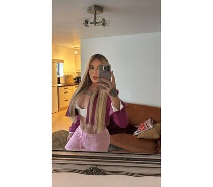  Escorts & Erotic Massage Stoke on Trent City Centre Stoke-on-Trent - Photos for PENÉLOPE 🇧🇷 HIGH CLASS BLONDE 🚨 NO RUSH