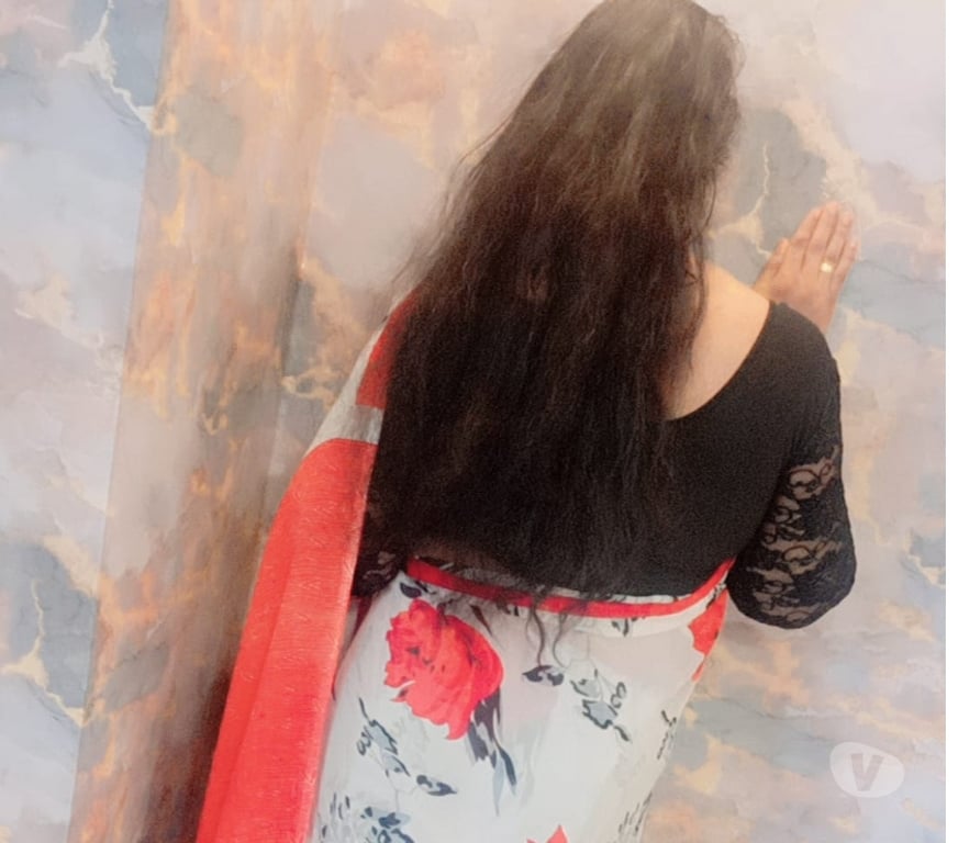 Escorts Buckinghamshire Milton Keynes - Photos for REENA NEW SOUTH INDIAN TAMIL GIRL IN MILTON KEYNES
