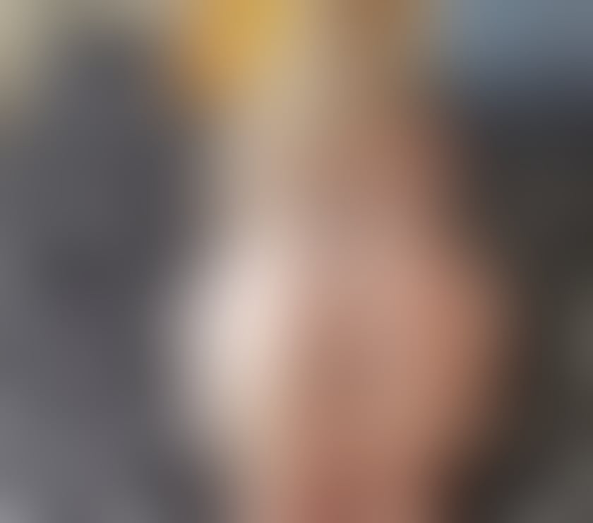 Sexy hot body blonde Latino patrycia party 🔥🥂