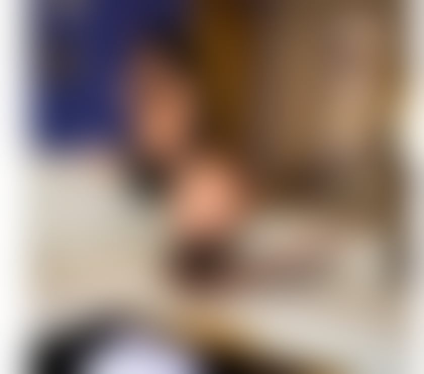 Escorts Essex Chelmsford - Photos for Ellen’s BIG ASS🍑SENSUAL PARTY GIRL