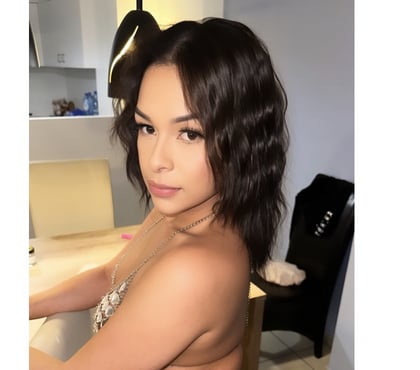 Escort London Bridge Station Central London - Photos for LAURA 🇧🇷 natural breasts 🔥 all natural 🫶🏼