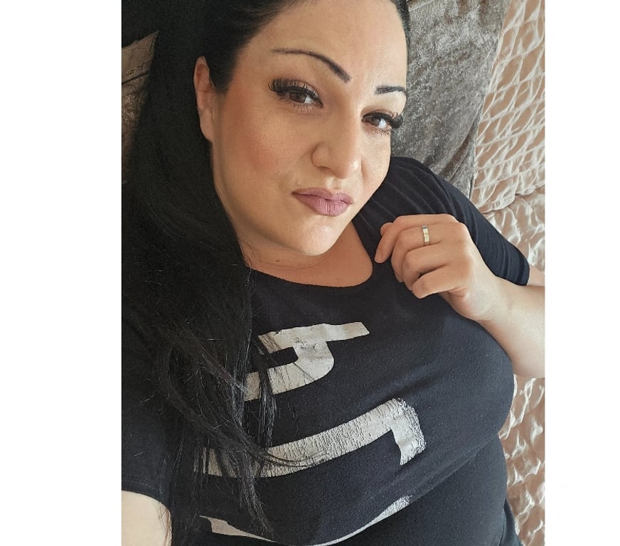 Adult Entertainment West Sussex Crawley - Photos for Video calls and creative content available